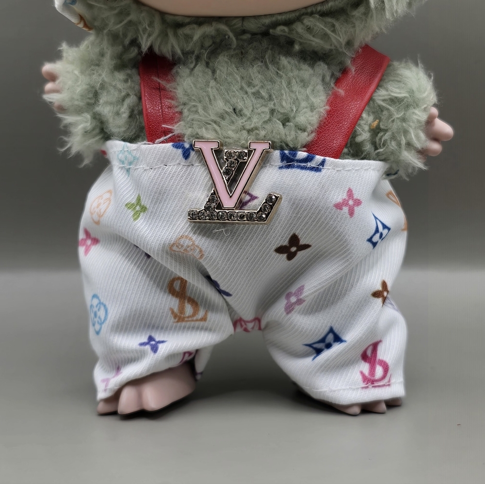 Labubu Clothes - Designer Outfit - Picture 3 of 4